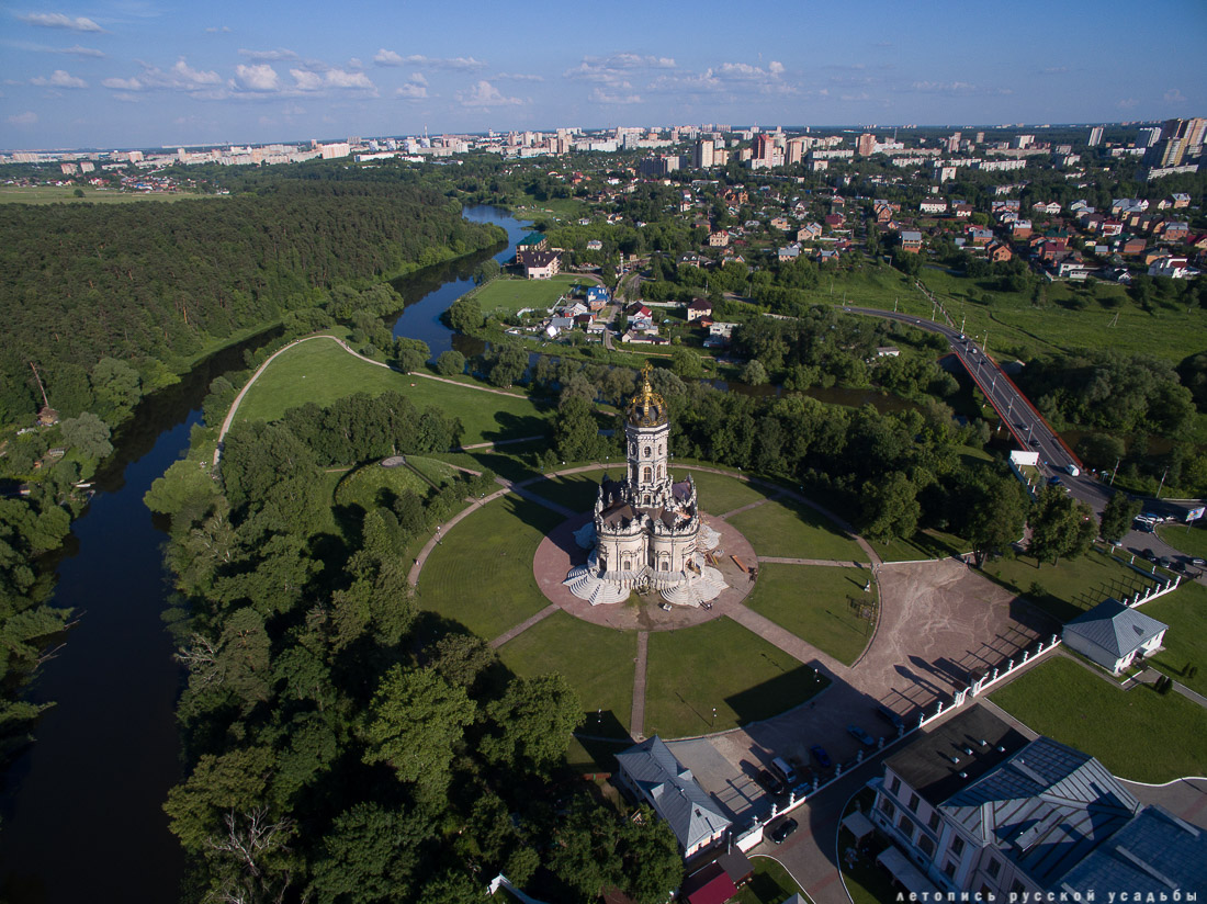 Усадебный экспресс отправляется в усадьбы Ивановское и Дубровицы, 1 апреля 2017 года