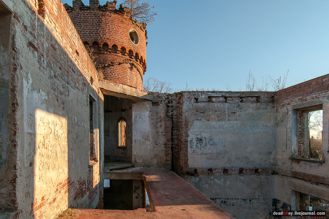 вокзал Рдултовского в Трехселище