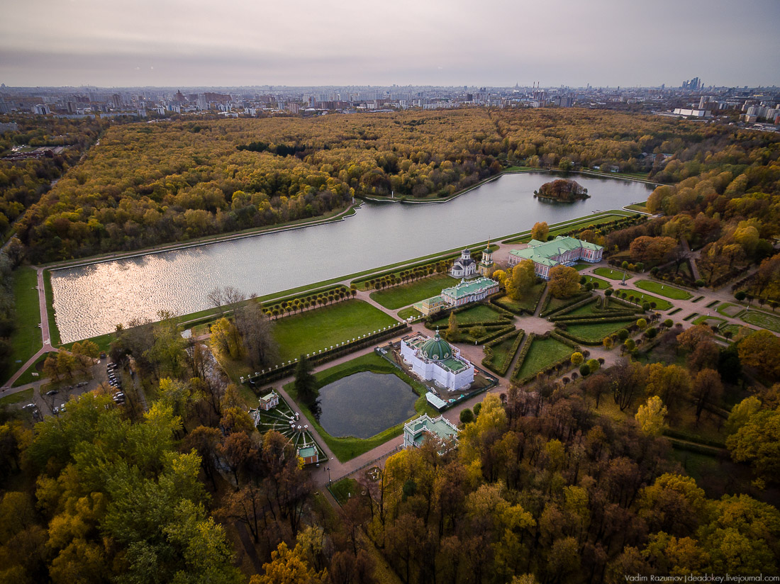Усадьба Кусково осенью, с квадрокоптера, г. Москва