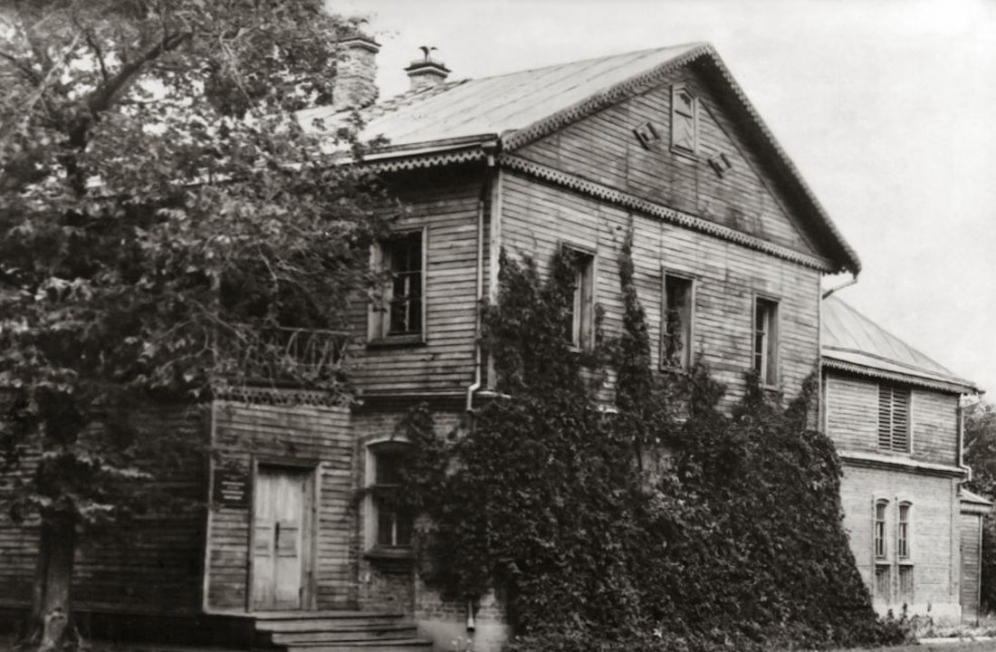 Дайджест по аудиогидам izi.TRAVEL #11. Лучшие гиды по усадьбам