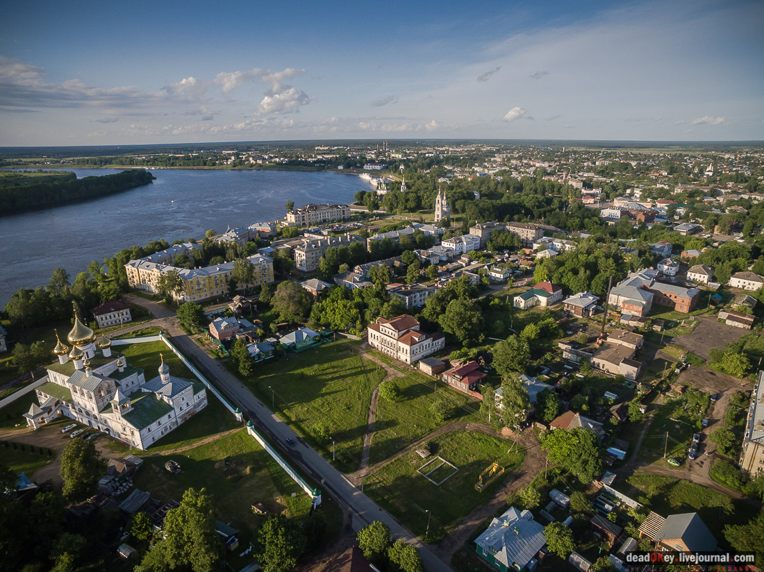 город Углич с дрона