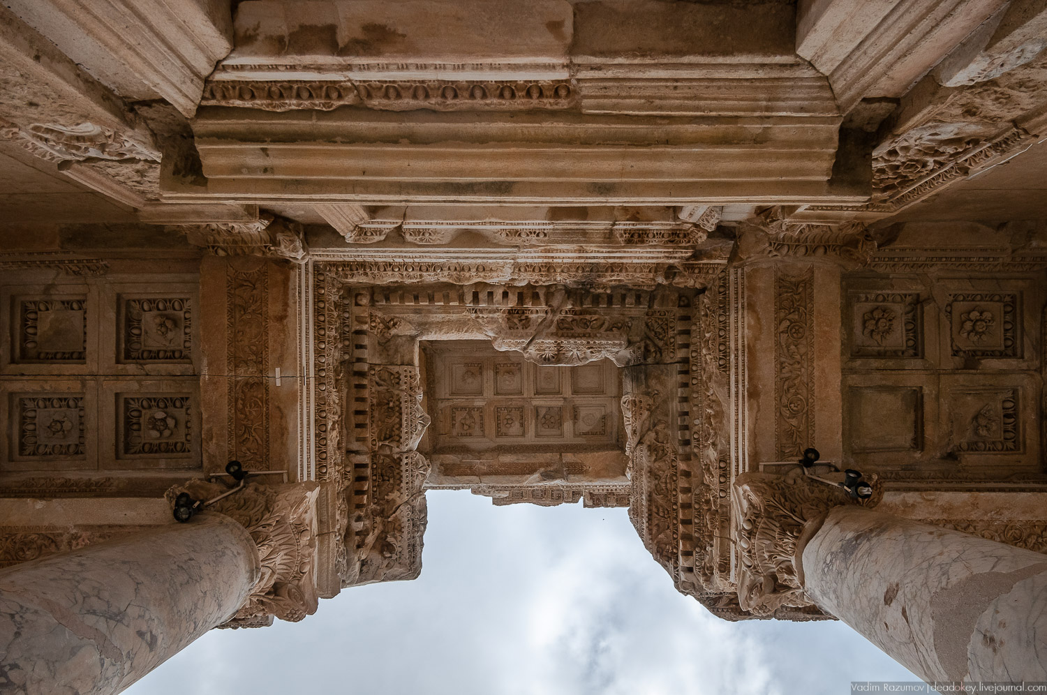 Эфес, библиотека, античные руины, Турция