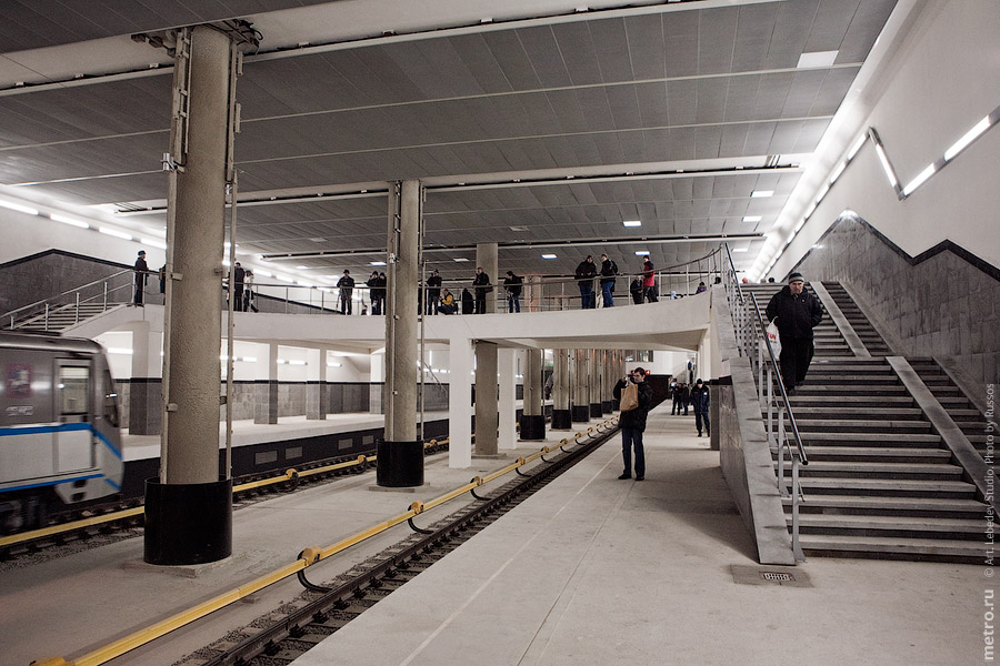 (c) www.metro.ru, Russos, 2009