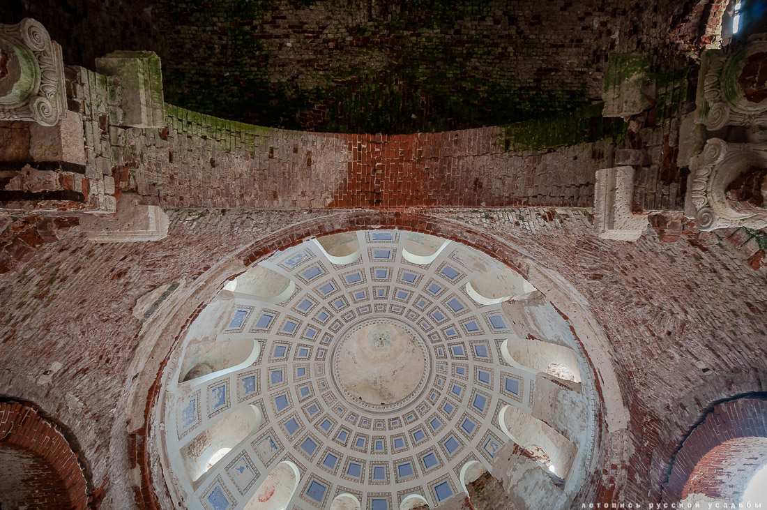 церковь Петра и Павла в Переслегино