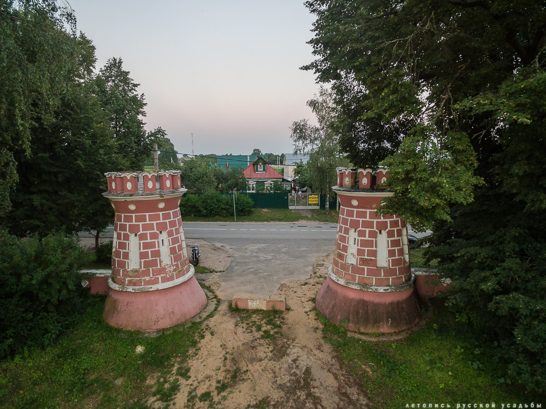 Летопись Русской Усадьбы, усадьбы и архитектура с квадрокоптера, топ-25 июль 2016