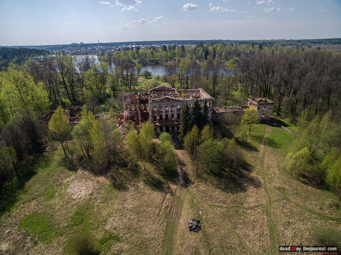 усадьба Гребнево, обрушился главный дом, снимки с квадрокоптера