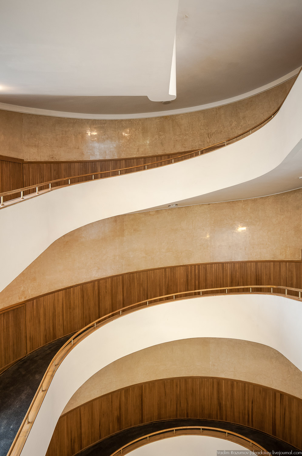 Здание Центросоюза, Ле Корбюзье, Росстат