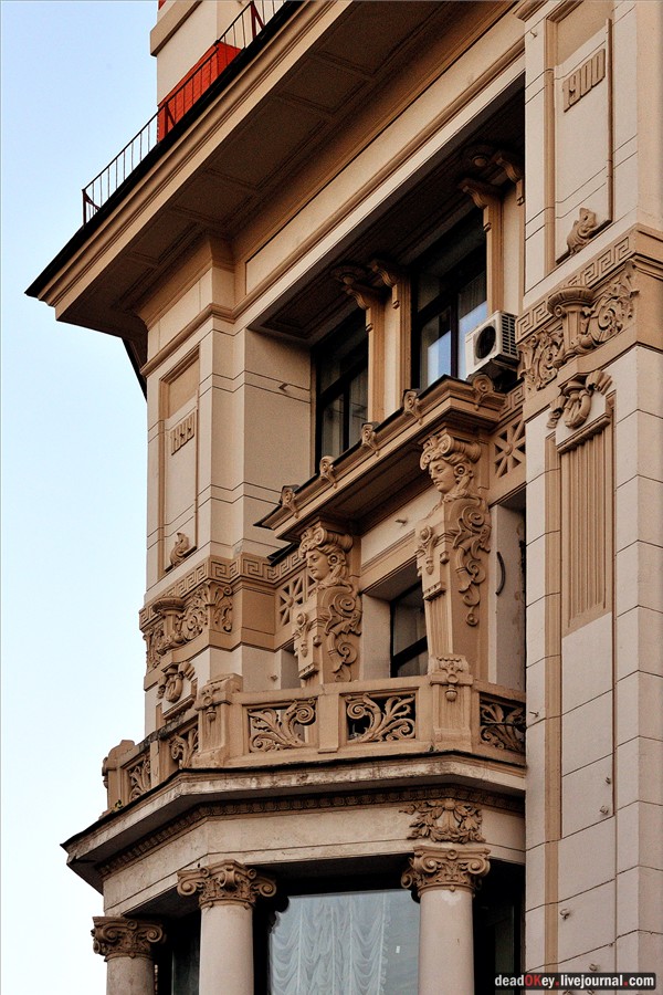 Доходный дом А.С. Хомякова (магазин Мюр и Мерилиз), Кузнецкий Мост д.6/3