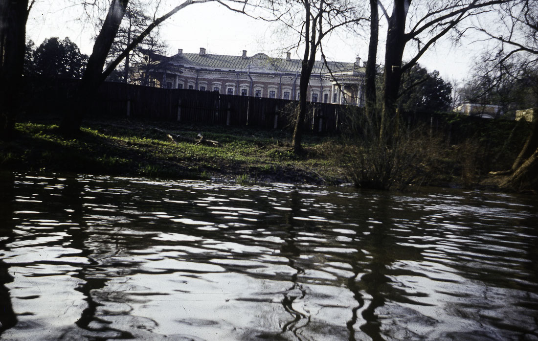 усадьба Отрада-Семеновское