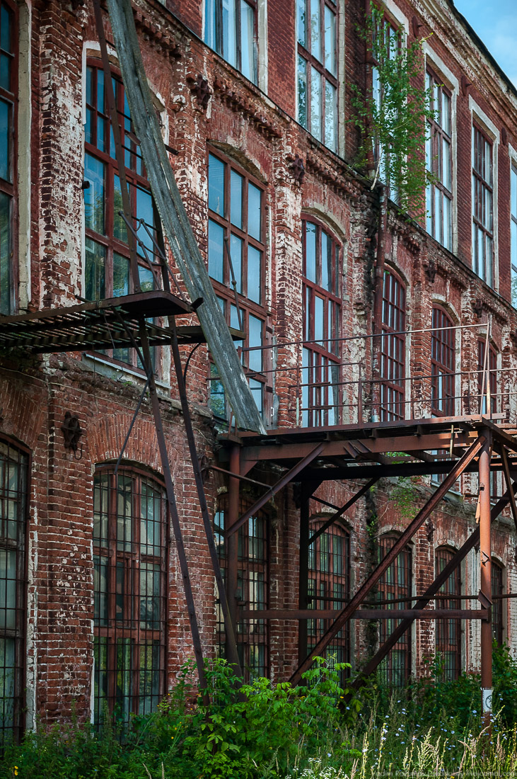 Шерстоткацкая и шелкоткацкая платочно-набивная фабрика братьев Кудиных, Московская обл., Павловский Посад, мкр. Городок.