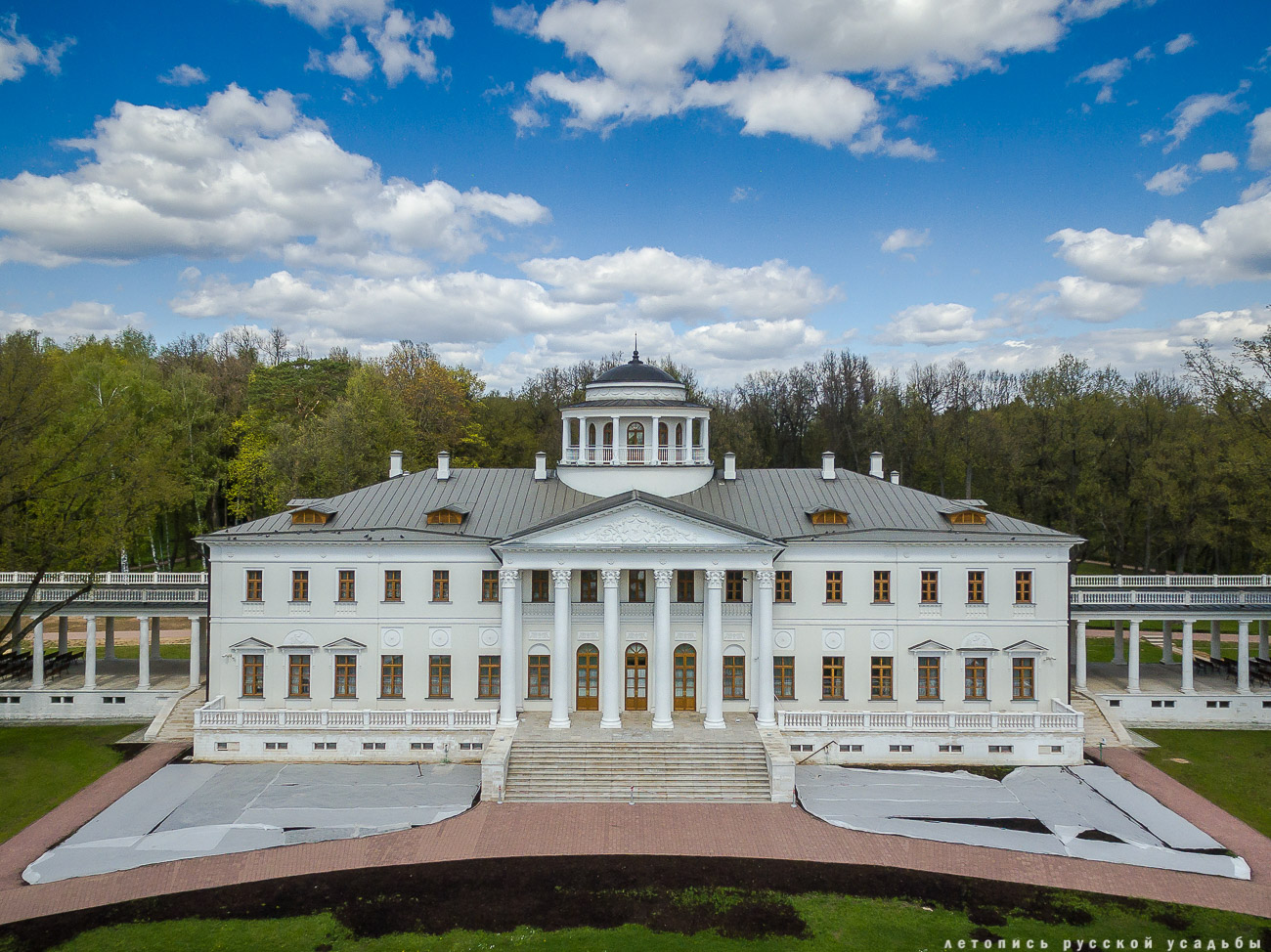 усадьба Остафьево с квадрокоптера, с дрона, аэросъемка