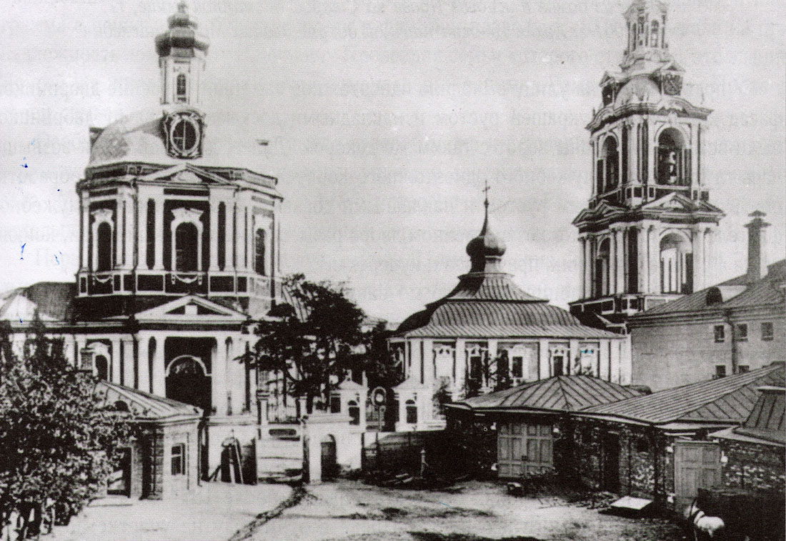 Дайджест по аудиогидам izi.TRAVEL #14. Прогулки по монастырям и храмам.