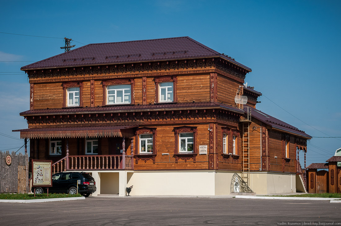 Шелкоткацкая фабрика купцов Барановых (АОЗТ Павлово-Посадский льнокомбинат, ГК Берег), МВК «Княжий Двор», Московская обл., Павлово-Посадский р-н., п.г.т. Большие Дворы.