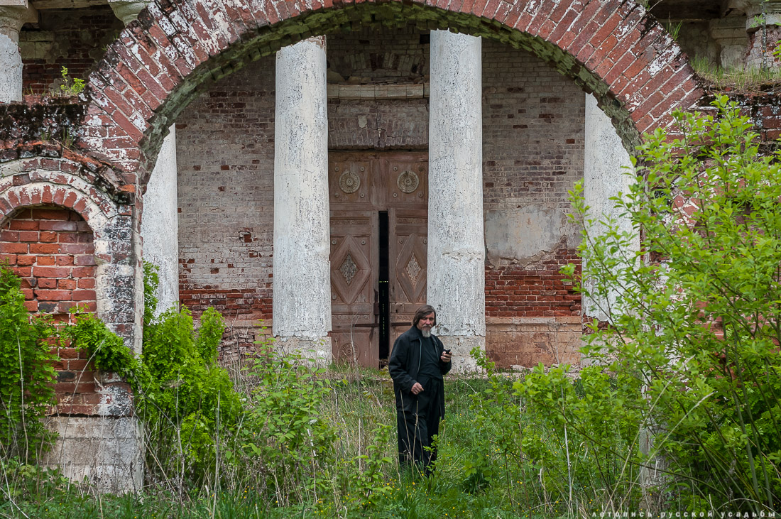 церковь Петра и Павла в Переслегино