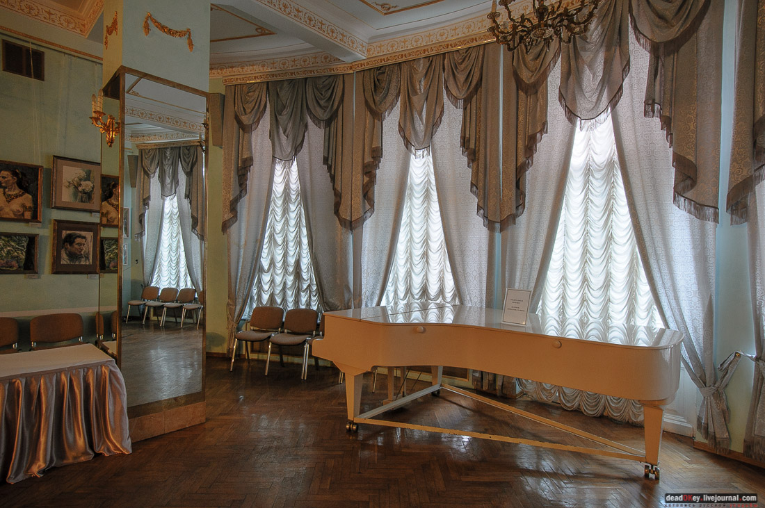 усадьба Коншиных, ул. Пречистенка д.16/2. Дом ученых. Интерьеры усадьбы.