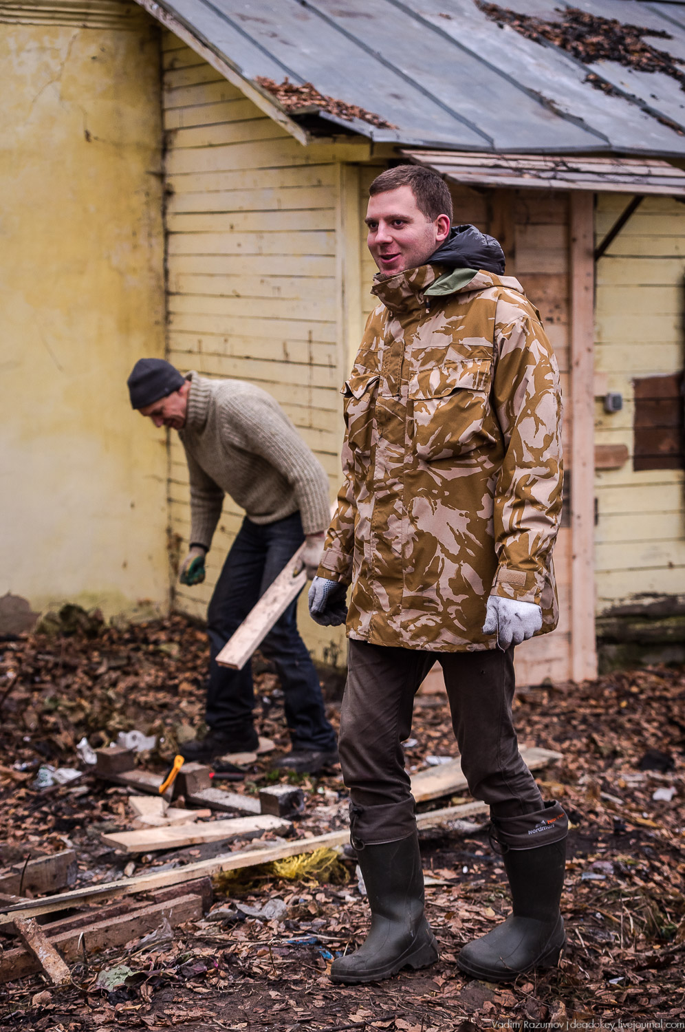 Сергиев Посад, волонтеры спасают дом на Валовой улице