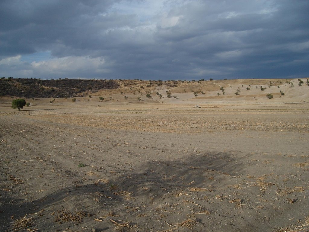 Кратер вулкана Серро-де-Xико в городской черте кратера, озера, Чалко, Мехико, города, Ксико, Мексики, СерродеXико, Кратер, вулкана, является, центра, озеро, после, самом, остатки, района, конце, сегодня, вошел
