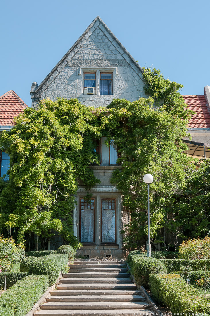 Харакс, Крым, санаторий Днепр