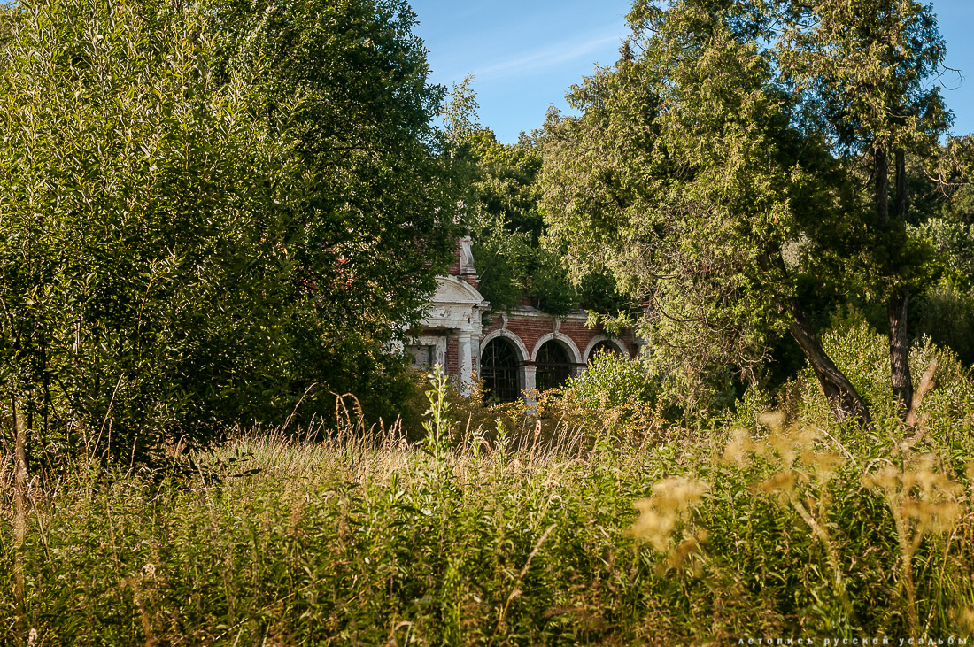 усадьба Отрада-Семеновское