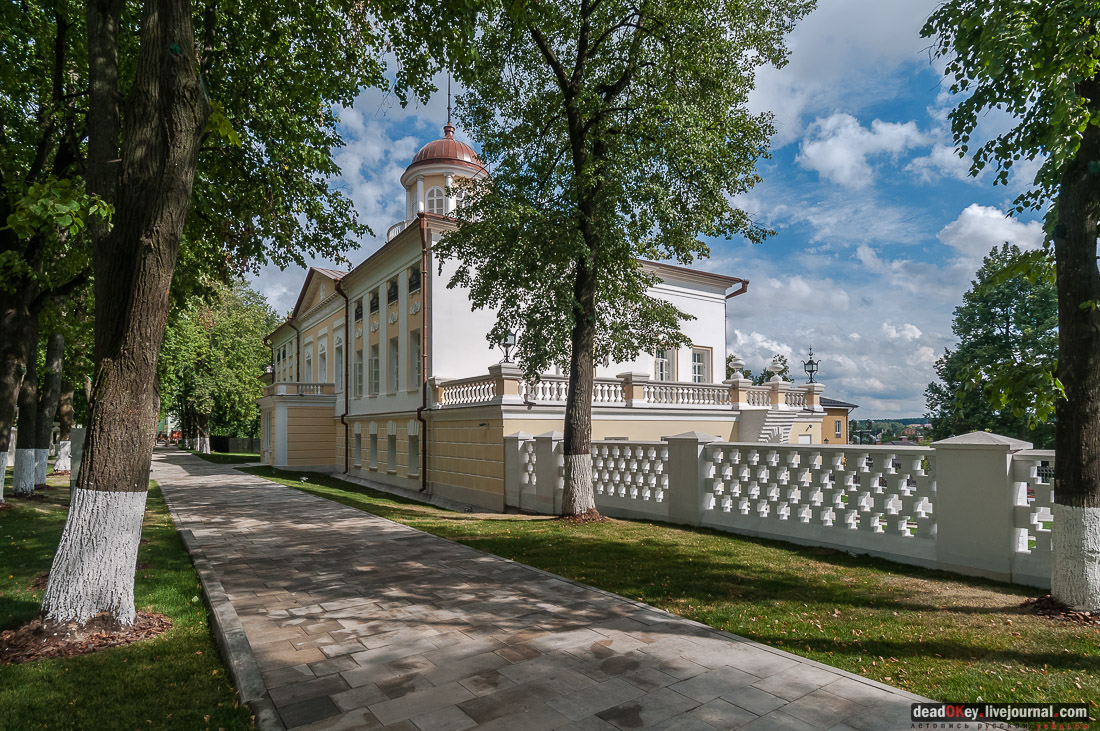 усадьба Старо-Никольское, музей Коммунистической партии Китая