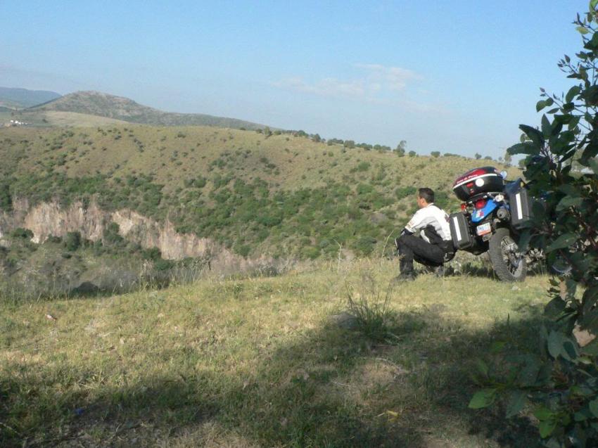 Кратер вулкана Серро-де-Xико в городской черте кратера, озера, Чалко, Мехико, города, Ксико, Мексики, СерродеXико, Кратер, вулкана, является, центра, озеро, после, самом, остатки, района, конце, сегодня, вошел