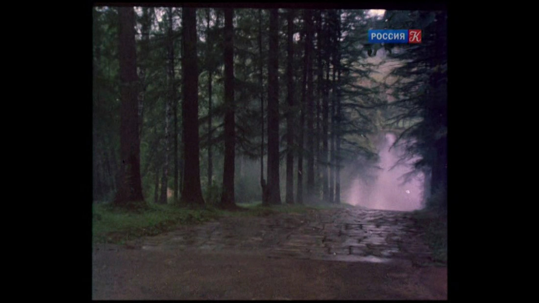 фильм Черный монах (1988), усадьба Середниково, Московская область, Солнечногорский район.