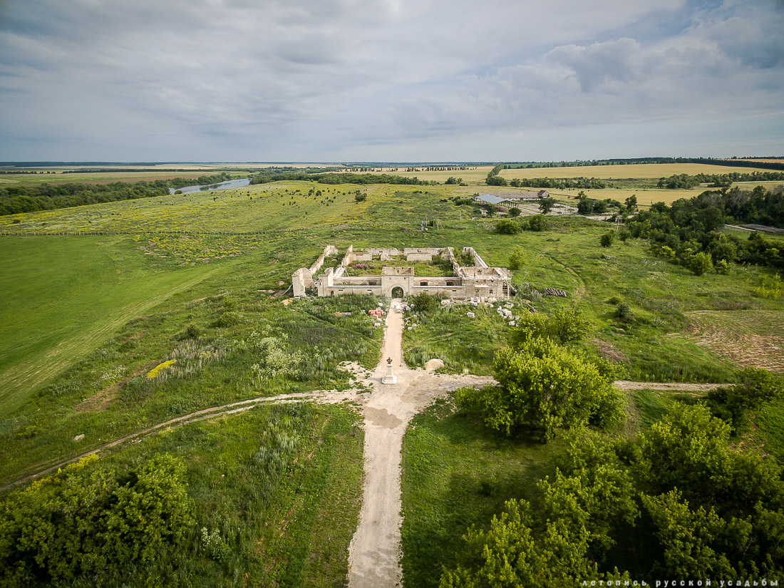 усадьба Скорняково-Архангельское в квадрокоптера. Усадьба на Дону.