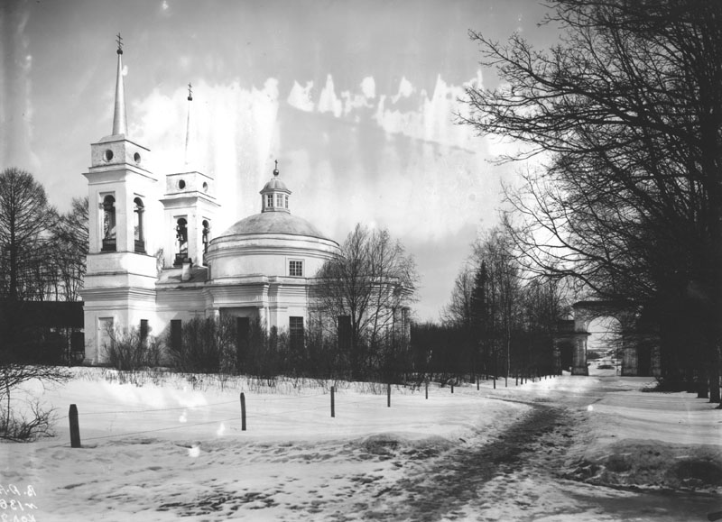 старые фотографии с выставки ОИРУ.