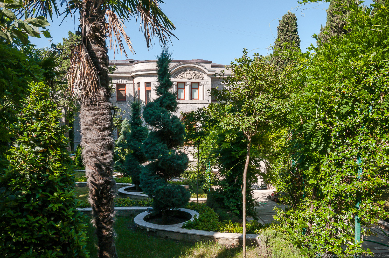 Усадьбы Крыма, открытие моста