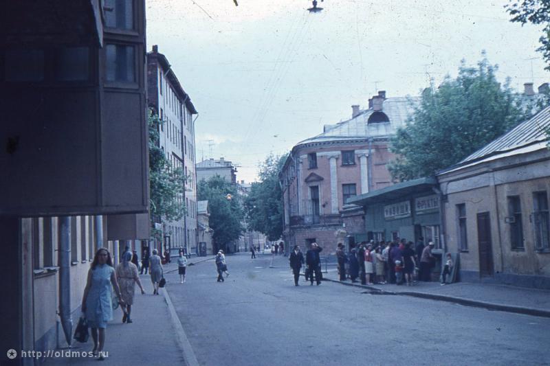 усадьба A. M. Полторацкого (Сабашниковых), Б. Левшинский пер., 6