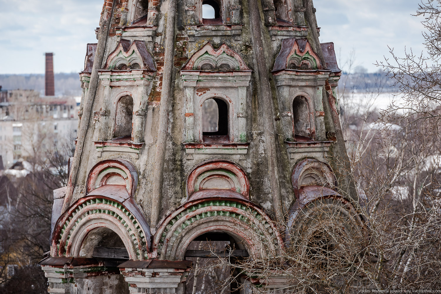 Осташков, Троицкий монастырь