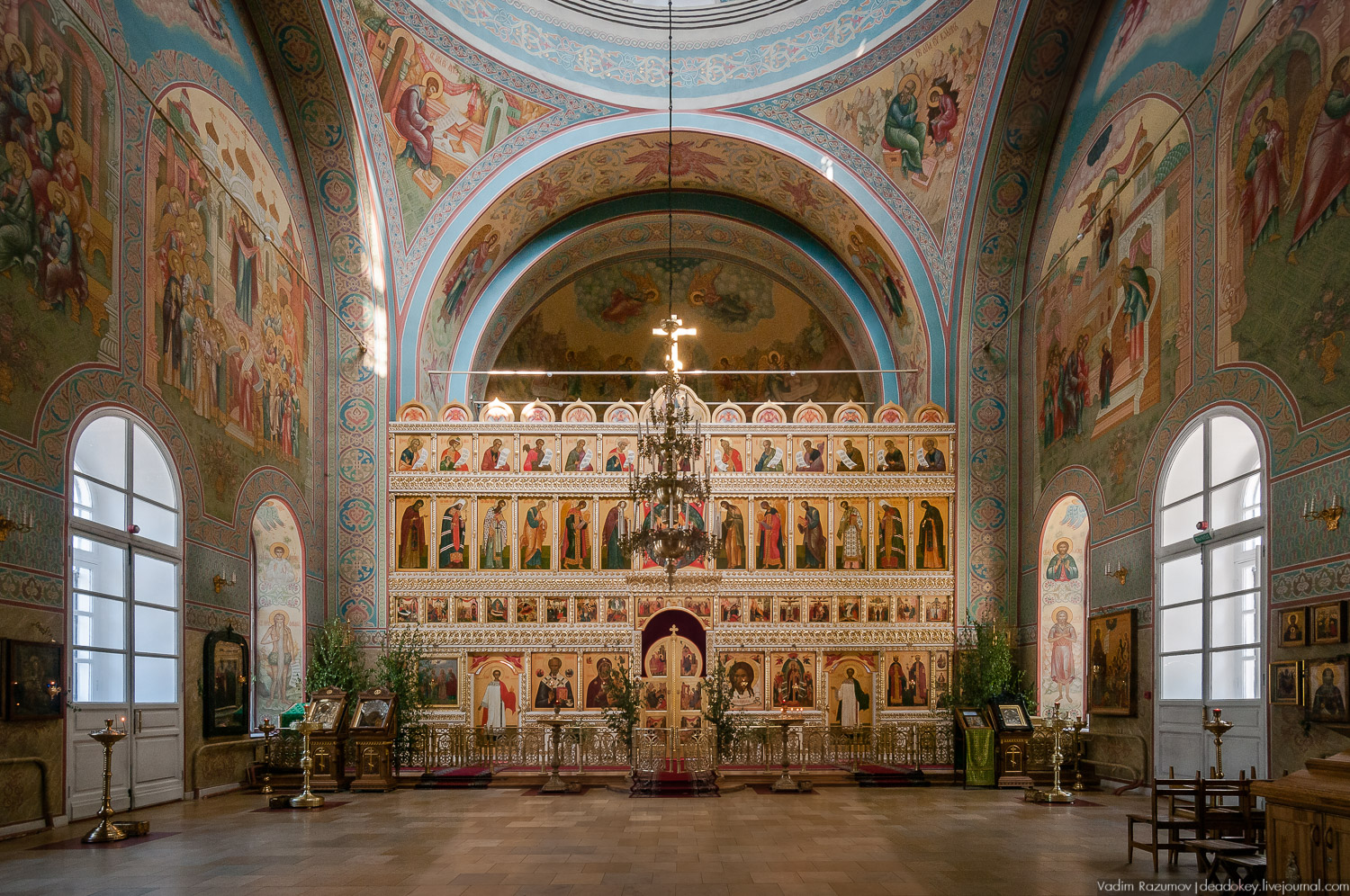 Храм в честь Свв.мчч. Флора и Лавра на Зацепе, Москва
