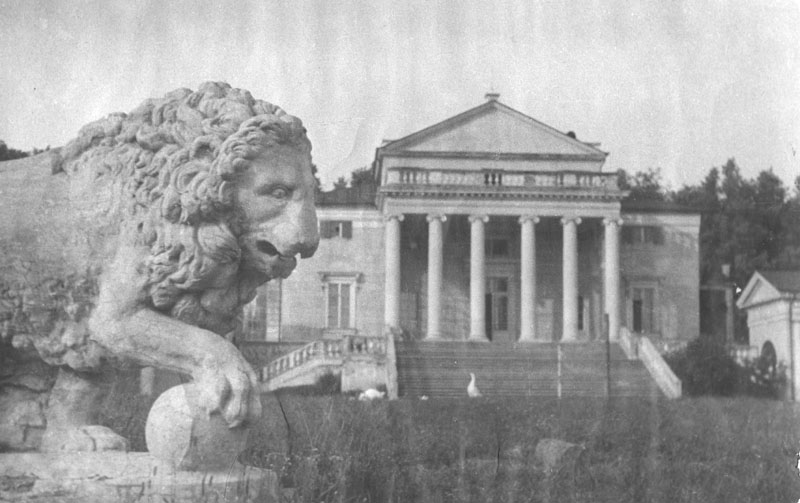 старые фотографии с выставки ОИРУ.