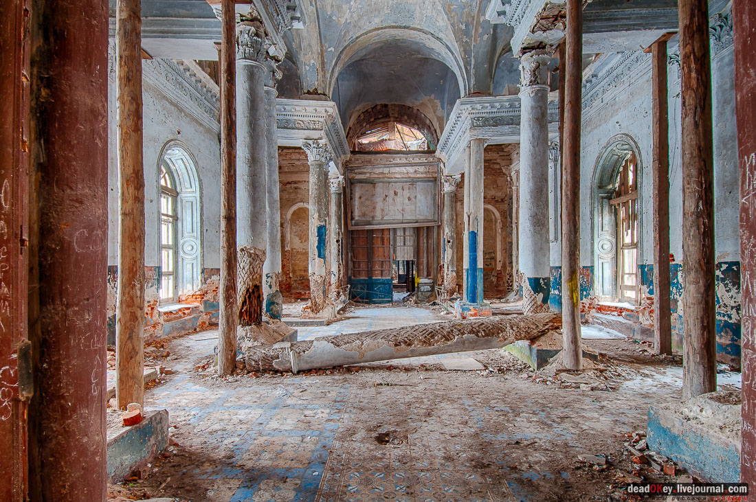 усадьба Ярополец Гончаровых, Казанская церковь