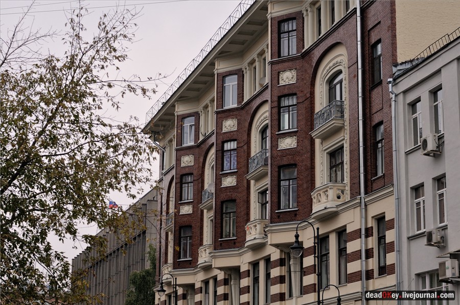 Дом московского товарищества для ссуды под заклад движимых имуществ (ломбард), 1904, архитектор А.В. Иванов, ул. Большая Дмитровка, 22