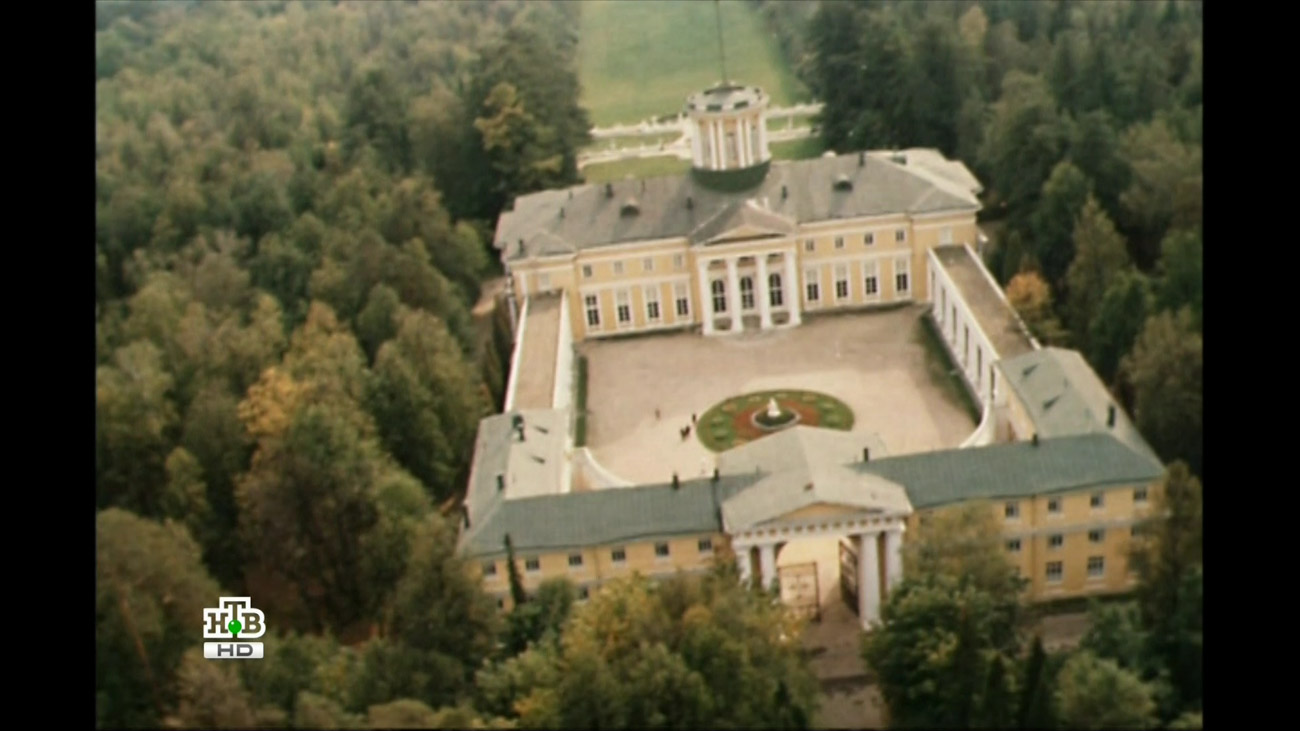 по местам съемок фильма О бедном гусаре замолвите слово (1980).