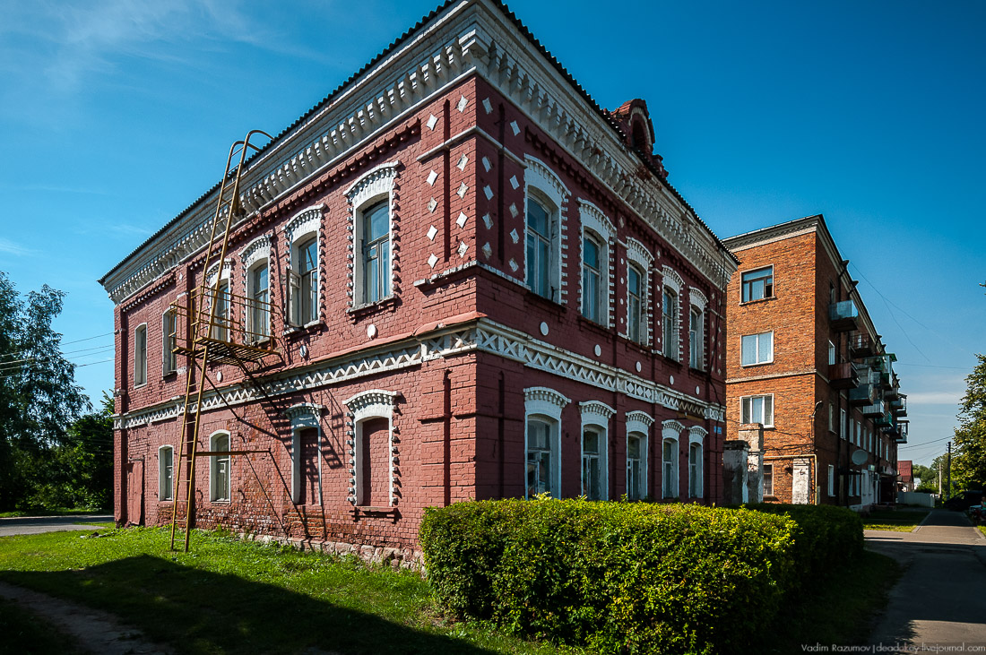 Шелкоткацкая фабрика купцов Барановых (АОЗТ Павлово-Посадский льнокомбинат, ГК Берег), МВК «Княжий Двор», Московская обл., Павлово-Посадский р-н., п.г.т. Большие Дворы.