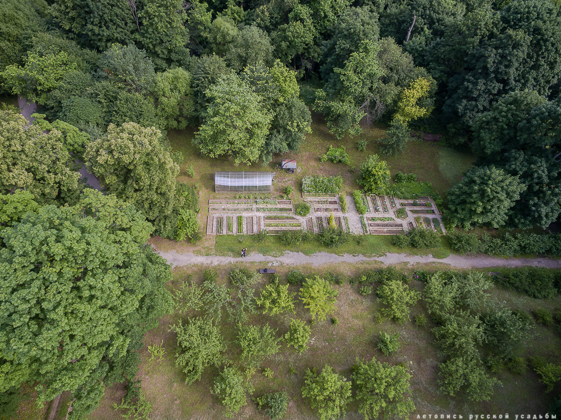 усадьба Дворяниново. В гости с дроном. Усадьба А.Т. Болотова с квадрокоптера
