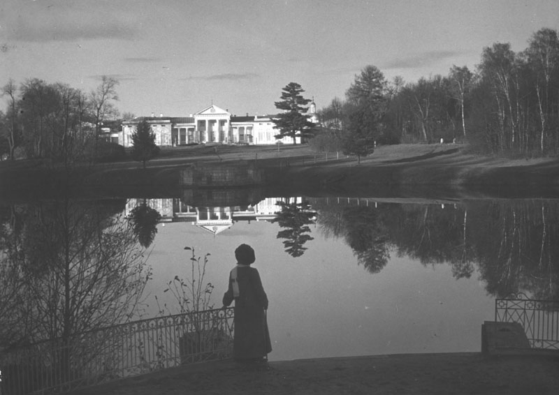 старые фотографии с выставки ОИРУ.