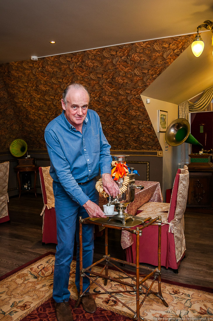 Саймон Мюррей, Simon Murray