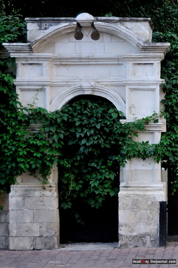 усадьба С.С. Солодовникова, Москва, ул. Гончарная д.18