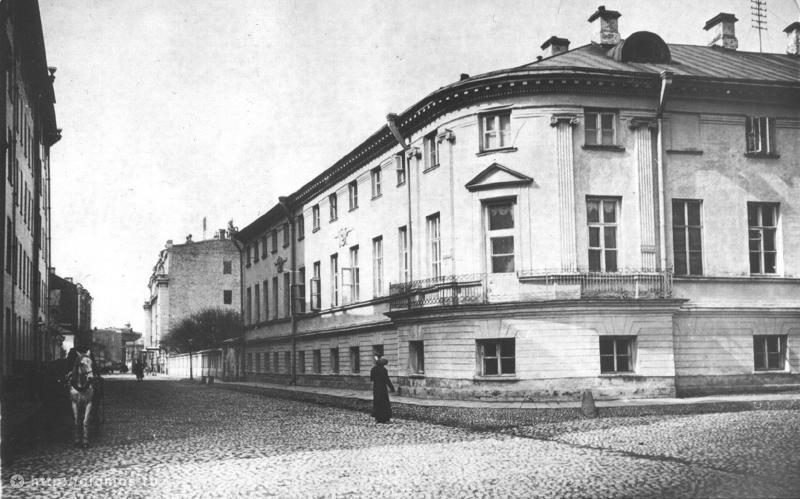 усадьба A. M. Полторацкого (Сабашниковых), Б. Левшинский пер., 6