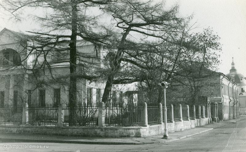 усадьба Белавина, Токмаков переулок д.21-23