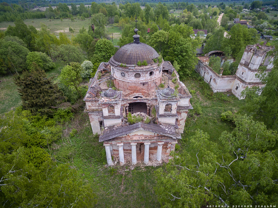 церковь Петра и Павла в Переслегино