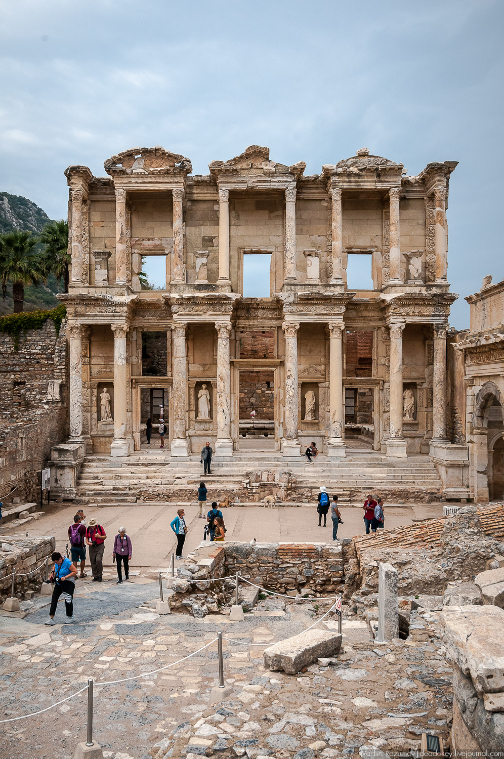 Эфес, библиотека, античные руины, Турция