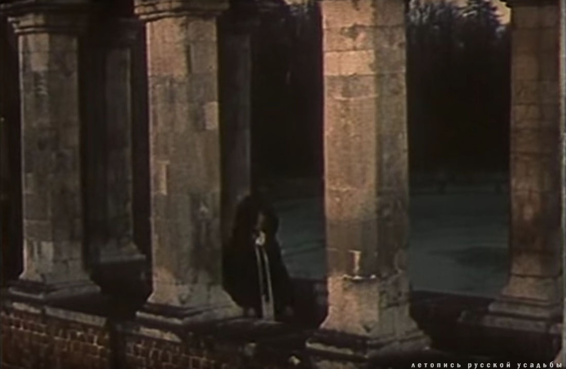 усадьба Марфино в фильме Женщина которая поет