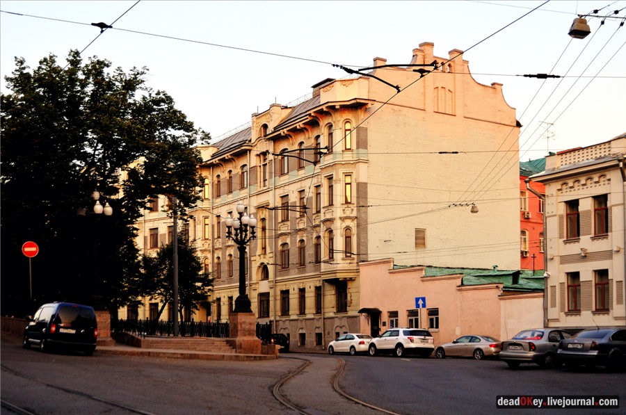 Доходный дом И.И. и Н.И. Болдыревых, 1908, архитектор Н.П. Евланов,Яузский бульвар, 13
