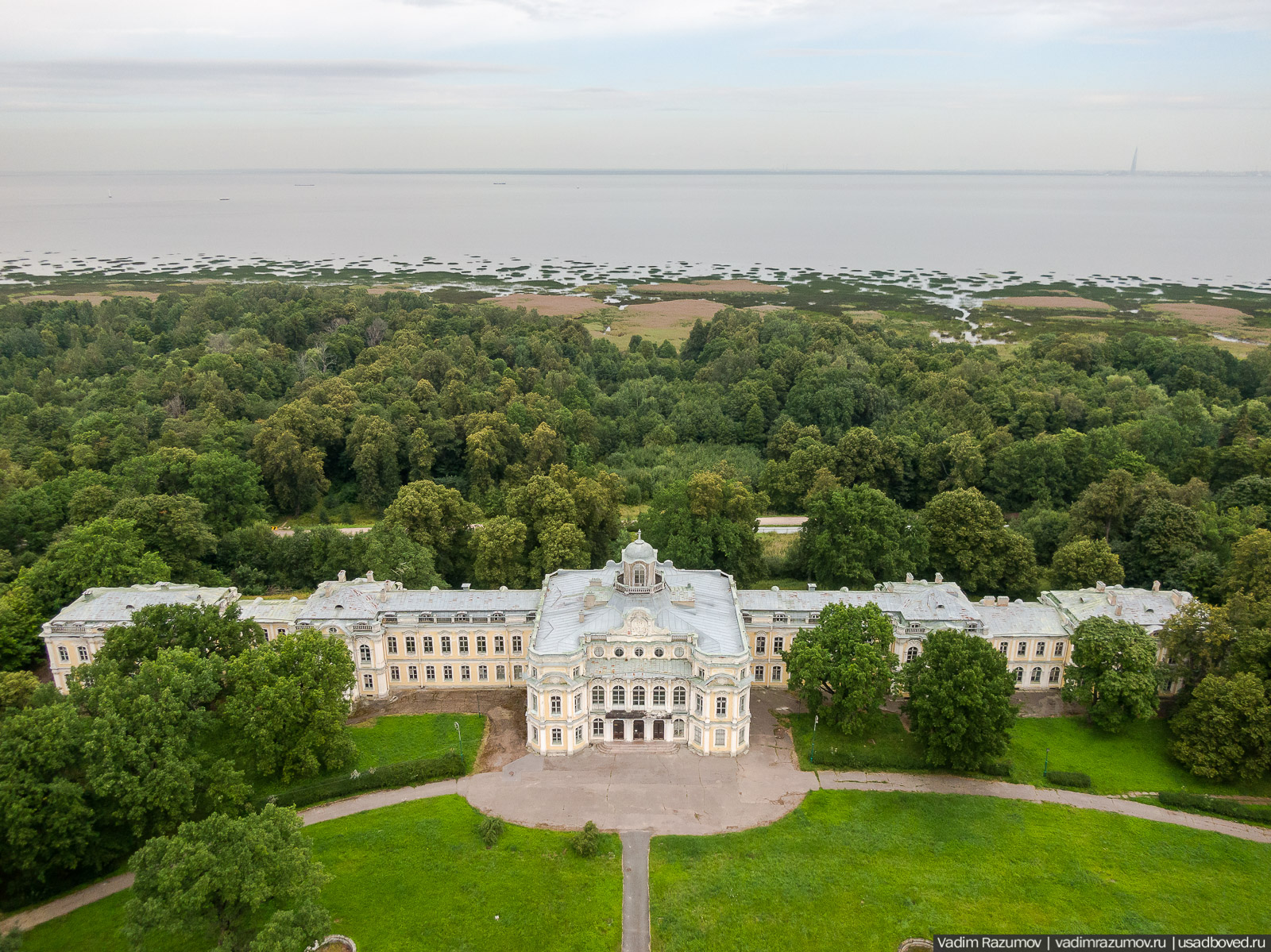 Усадьба Знаменка, Петергофская дорога