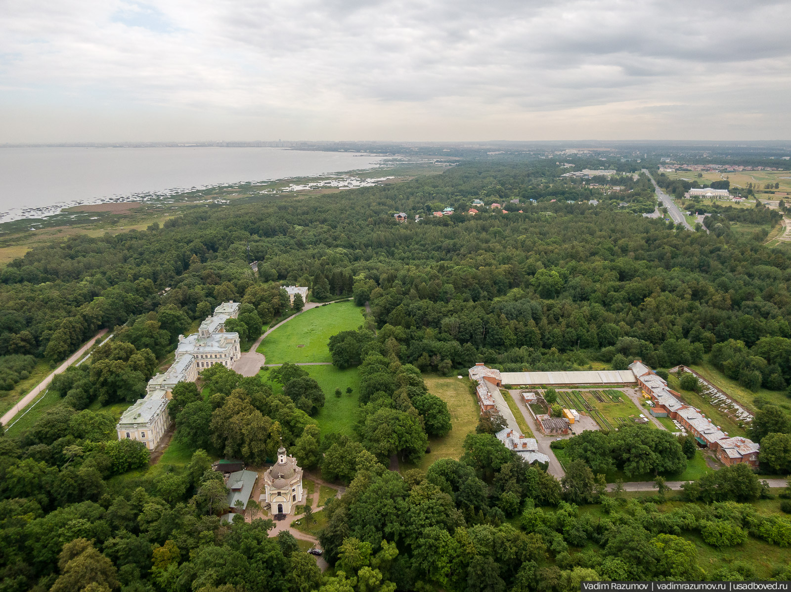 Усадьба Знаменка, Петергофская дорога