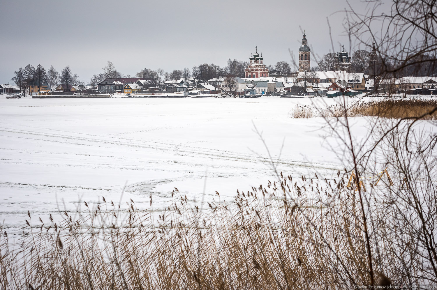 Осташков, Троицкий монастырь